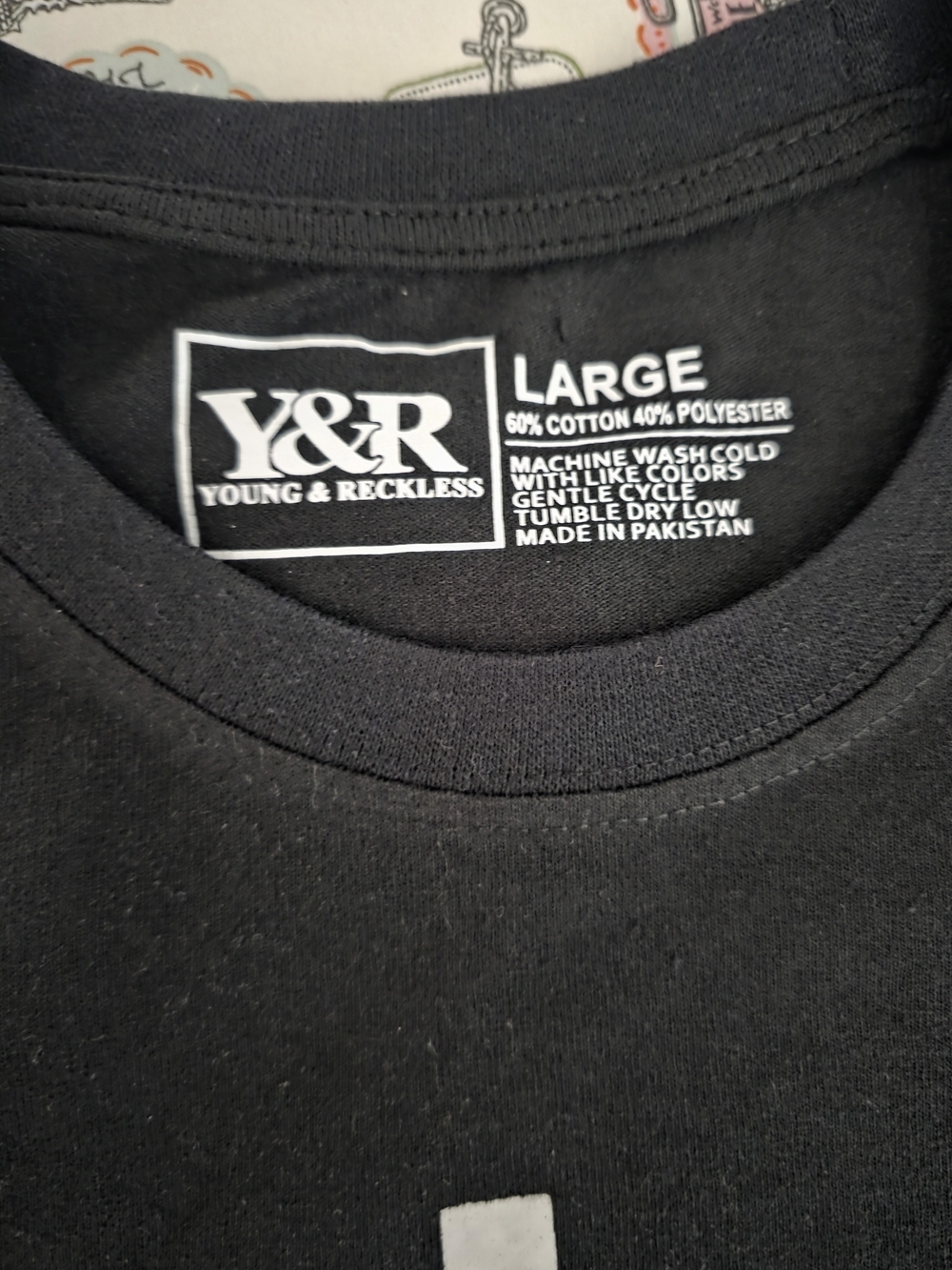 Young & Reckless Black T-Shirt with White Cross Logo Nwt SzL - Picture 3 of 5
